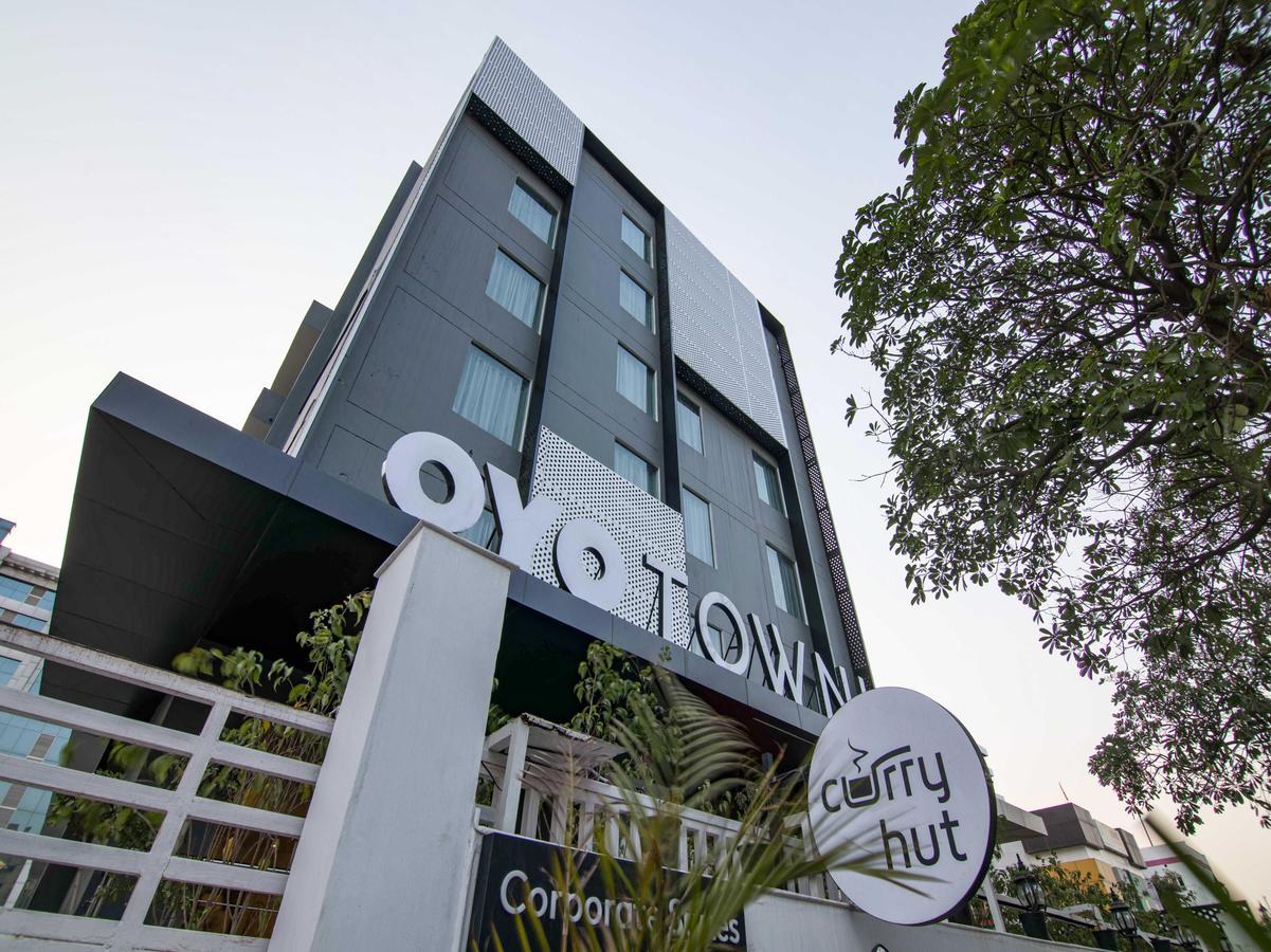 Oyo Townhouse 028 Corporate Suite Noida Ngoại thất bức ảnh