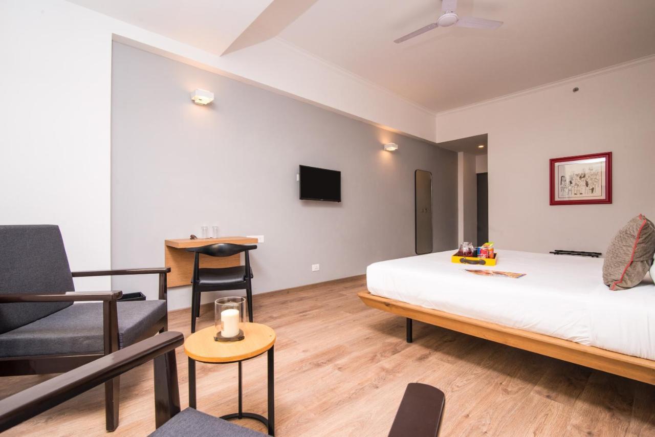 Oyo Townhouse 028 Corporate Suite Noida Ngoại thất bức ảnh