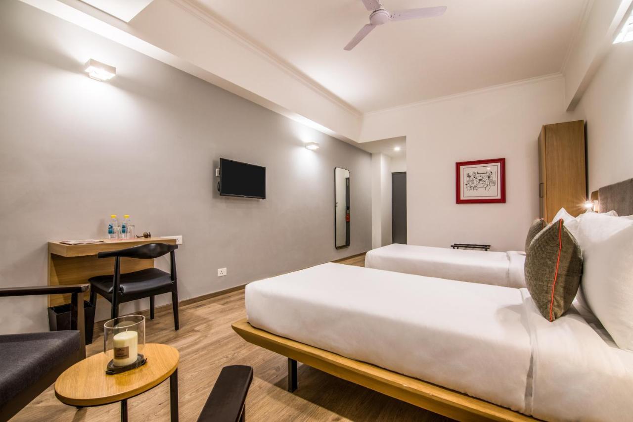 Oyo Townhouse 028 Corporate Suite Noida Ngoại thất bức ảnh