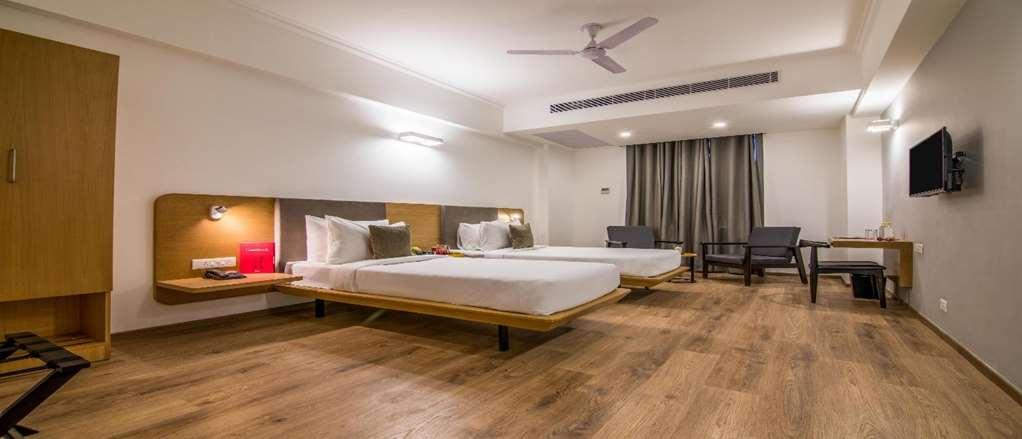 Oyo Townhouse 028 Corporate Suite Noida Phòng bức ảnh